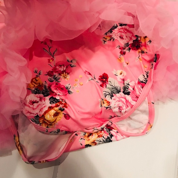 Pink floral baby girl tutu outfit - Picture 3 of 4